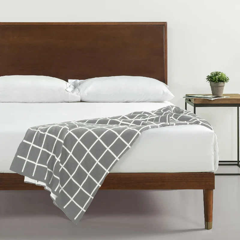 Priage by Zinus Deluxe Mid-century Wood Platform Bed