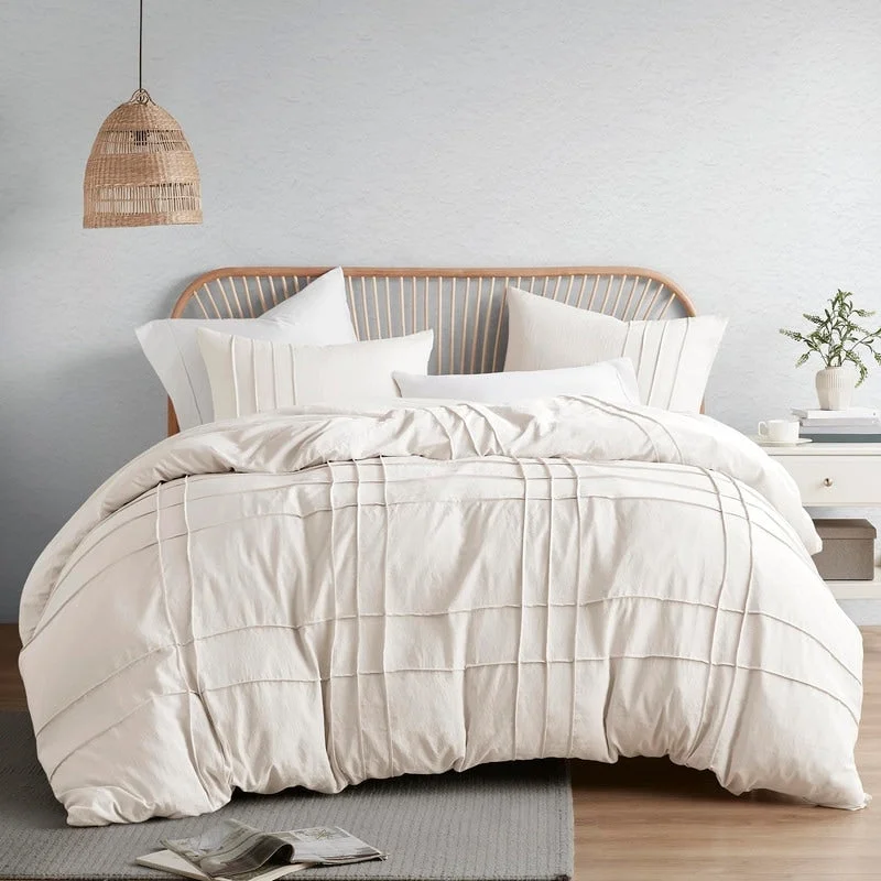 Pintuck Pleated Farmhouse Duvet Cover